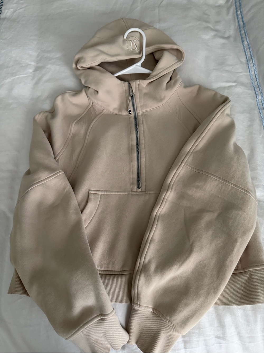 lululemon athletica Scuba Beige Half-Zip Hooded Sweatshirt in M/L